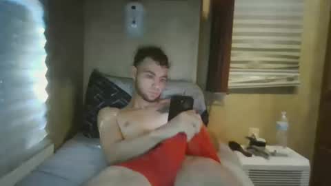 Snapshot of livetyy chatting on 10/14/25, 04:08 livetyy online show from 10/14/25, 04:08