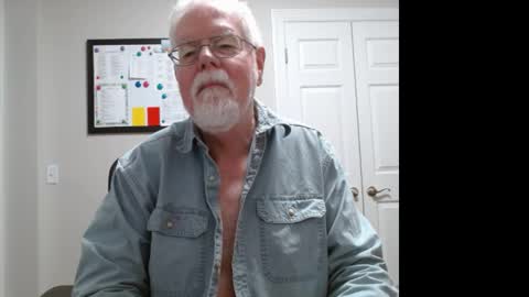 livinfree69 online show from 04/06/26, 11:44