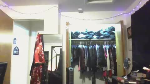 Liv Mirage online show from 12/27/24, 03:31