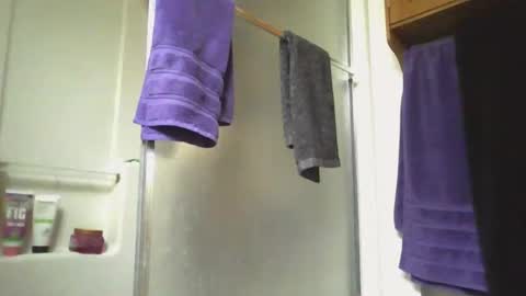 Liv Mirage online show from 11/06/25, 08:10