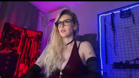 Liya Ray online show from 07/06/26, 11:18