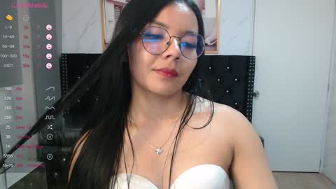 Liz online show from 12/21/24, 09:23