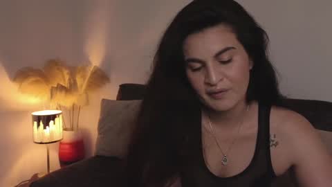 liz online show from 01/03/25, 04:06