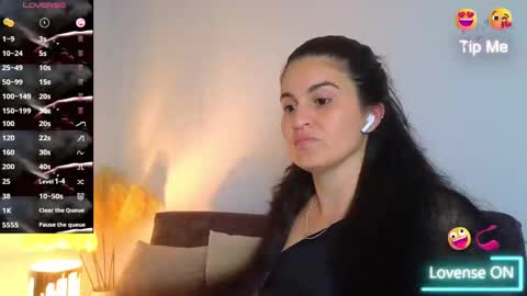 liz online show from 03/04/25, 09:00