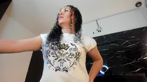 Liz  online show from 01/14/25, 10:38