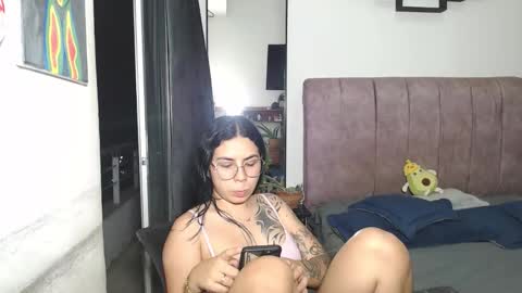 Liza Thurner online show from 09/23/25, 02:36