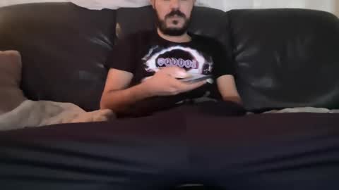 Snapshot of lizac55 chatting on 12/14/25, 11:31 lizac55 online show from 12/14/25, 11:31