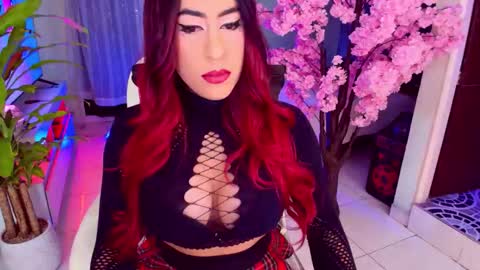 Snapshot of lizagothdoll chatting on 04/17/26, 12:57 Liza Goth online show from 04/17/26, 12:57