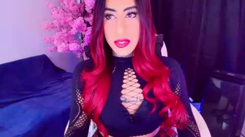Snapshot of lizagothdoll chatting on 06/25/26, 07:24 Liza Goth online show from 06/25/26, 07:24