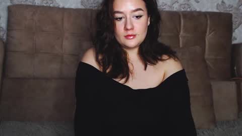 lizamartina online show from 12/07/24, 07:05