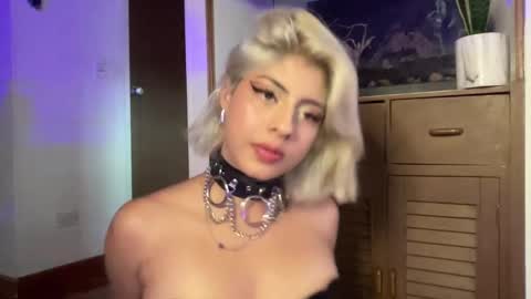 Lizeth online show from 12/09/24, 10:41