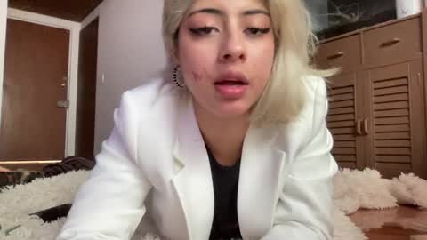 Lizeth online show from 12/26/24, 07:27
