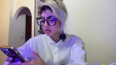 Lizeth online show from 02/19/25, 11:57