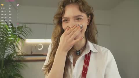 Hello there im Amelia Im new here Lets have fun online show from 05/31/26, 03:26
