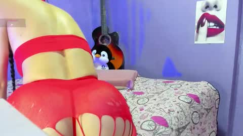 Snapshot of lizeth_sweet_ chatting on 11/27/25, 12:56 lizeth online show from 11/27/25, 12:56