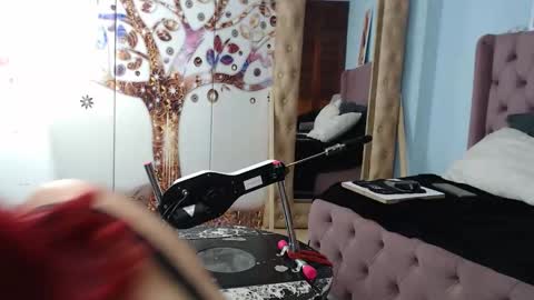 Snapshot of lizhcarther chatting on 10/17/25, 03:20 lizhcarther online show from 10/17/25, 03:20