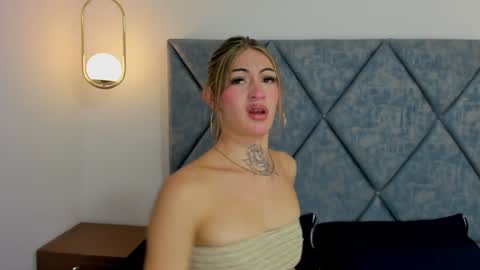 lizz_luna online show from 12/07/24, 01:29