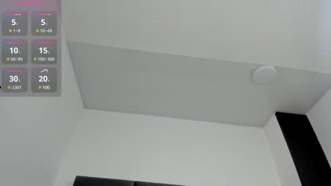 lizz_luna online show from 02/19/25, 01:17