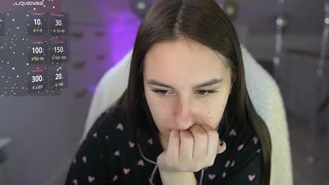 Snapshot of lizzi_fox chatting on 12/18/25, 09:26 Lizi-Fox online show from 12/18/25, 09:26