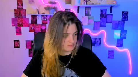 lizzie_boom online show from 05/10/26, 07:19