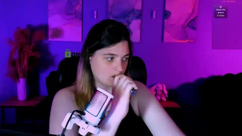 lizzie_boom online show from 05/13/26, 09:00