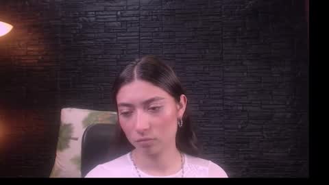 Snapshot of lizzie_collin chatting on 10/08/25, 02:04 Lizzie online show from 10/08/25, 02:04