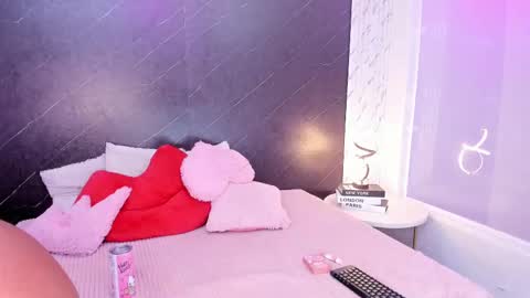 I am Lizz online show from 10/05/25, 12:03