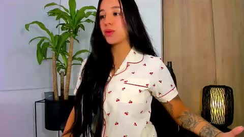 independent model online show from 02/27/26, 07:30