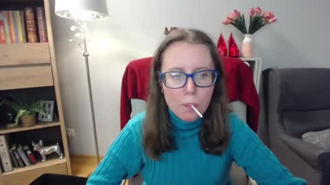 Snapshot of lizzy_sparkle chatting on 02/13/26, 05:58 Lizzy online show from 02/13/26, 05:58