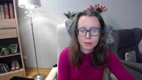 Snapshot of lizzy_sparkle chatting on 02/25/26, 05:28 Lizzy online show from 02/25/26, 05:28