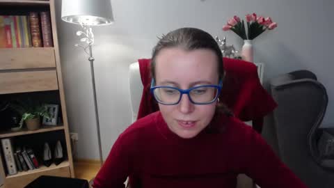 Snapshot of lizzy_sparkle chatting on 03/16/26, 05:24 Lizzy online show from 03/16/26, 05:24