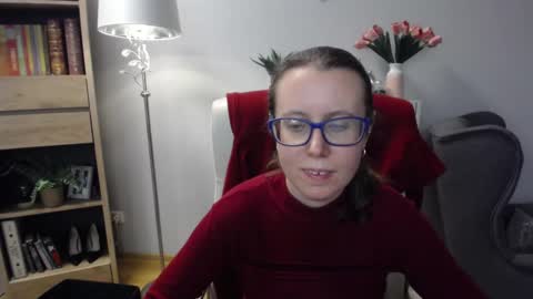 Snapshot of lizzy_sparkle chatting on 03/16/26, 05:44 Lizzy online show from 03/16/26, 05:44