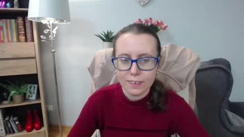 Snapshot of lizzy_sparkle chatting on 03/26/26, 05:35 Lizzy online show from 03/26/26, 05:35