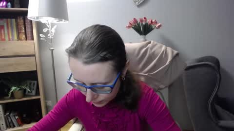 Snapshot of lizzy_sparkle chatting on 03/30/26, 04:24 Lizzy online show from 03/30/26, 04:24