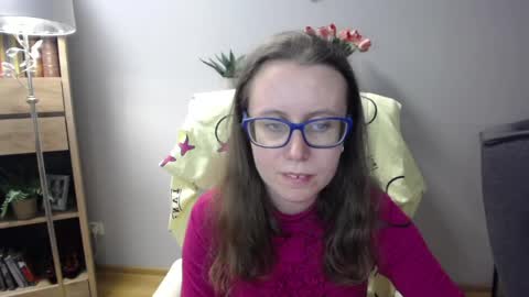 Snapshot of lizzy_sparkle chatting on 04/28/26, 04:28 Lizzy online show from 04/28/26, 04:28