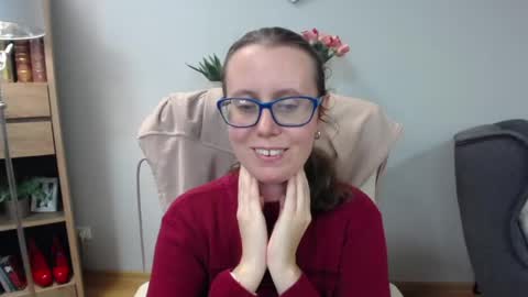 Snapshot of lizzy_sparkle chatting on 05/14/26, 05:14 Lizzy online show from 05/14/26, 05:14
