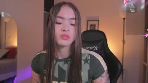 Lizzy Colins online show from 07/02/26, 01:06