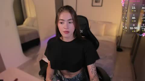 Lizzy Colins online show from 07/16/26, 06:47