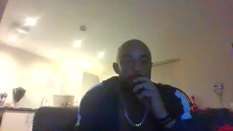 Leon online show from 09/27/25, 07:30