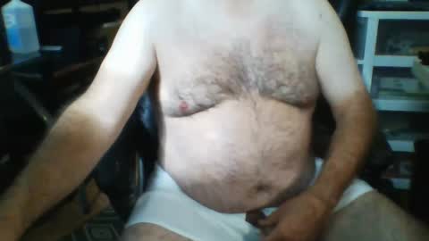 Snapshot of lngdongsilvr69 chatting on 10/05/25, 05:11 lngdongsilvr69 online show from 10/05/25, 05:11