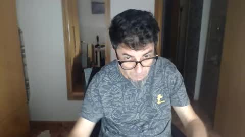 lobosolitario73 online show from 10/10/25, 10:53