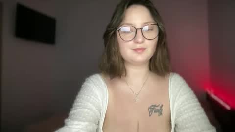 Snapshot of locaalise chatting on 06/09/26, 12:39 locaalise online show from 06/09/26, 12:39