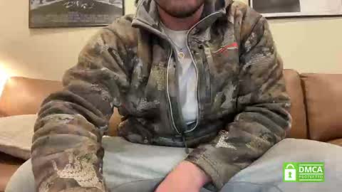 Snapshot of lockdownlove chatting on 11/04/25, 02:21 lockdownlove online show from 11/04/25, 02:21