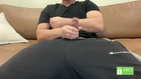 Snapshot of lockdownlove chatting on 11/15/25, 05:42 lockdownlove online show from 11/15/25, 05:42