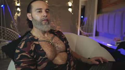 logan_cardenas1 online show from 06/12/26, 01:15