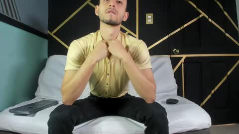 Logan Rogers online show from 10/07/25, 02:58