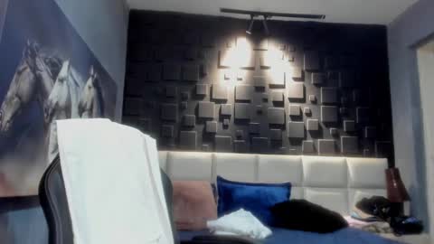 logan_varela online show from 12/07/24, 06:04