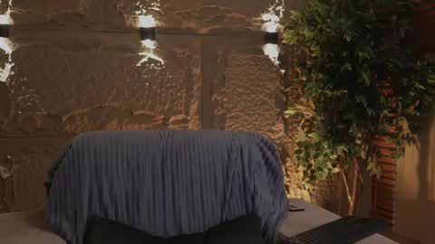 Snapshot of logan_varela chatting on 10/09/25, 11:03 logan_varela online show from 10/09/25, 11:03