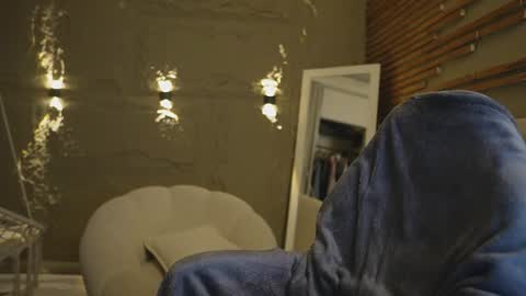 logan_varela online show from 06/07/26, 03:27