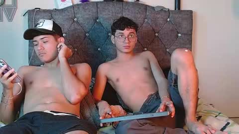 logan_willyams_ online show from 09/12/25, 09:48